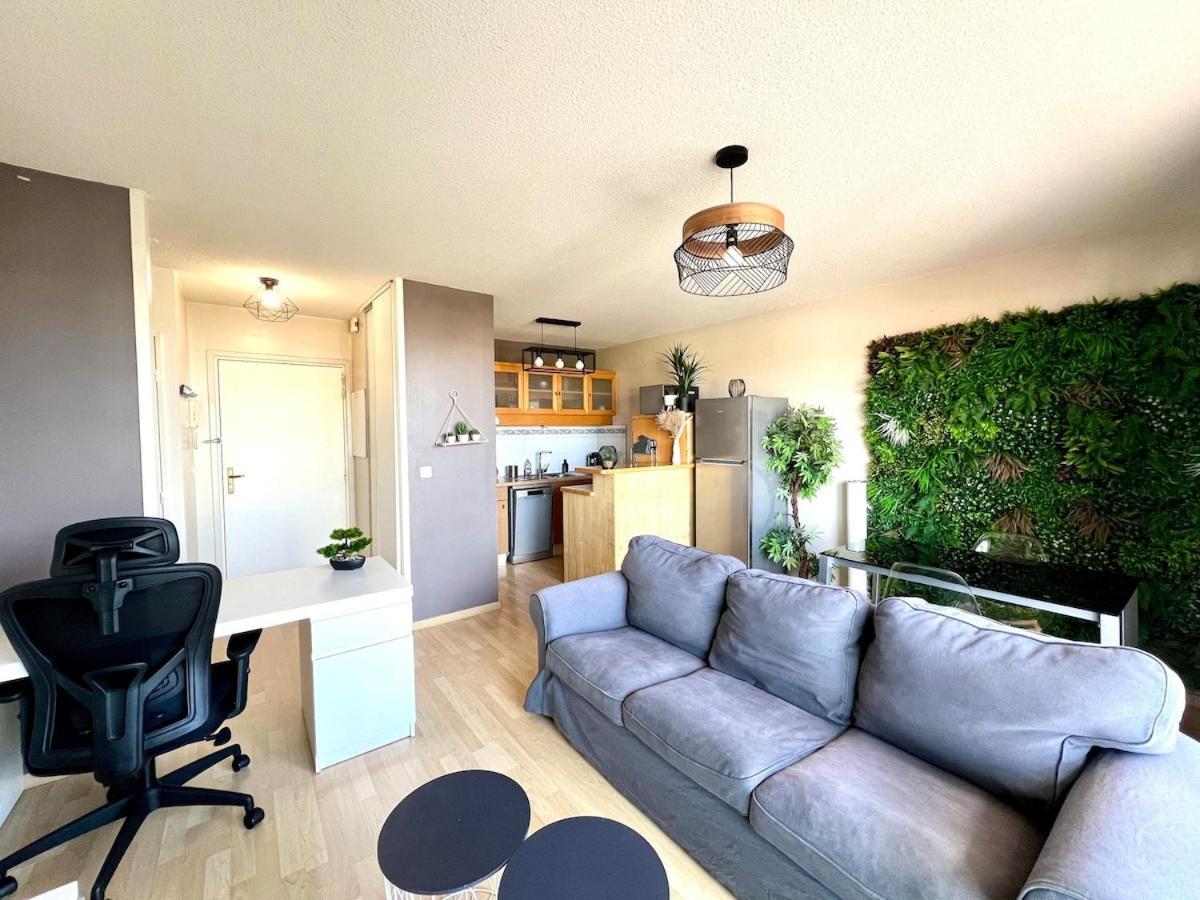 Le Corsaire - Appartement Spacieux Avec Terrasse Aytre Exterior photo